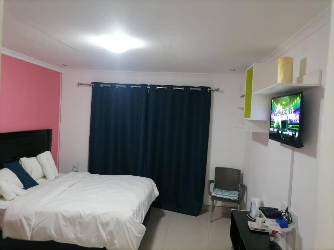 Royal Guesthouse Opuwo Экстерьер фото